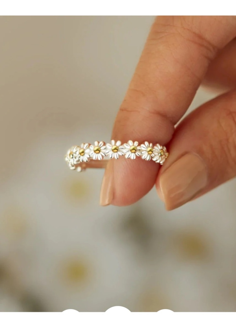 Daisy Chain Sterling Silver Ring with Gold Accent - White and Gold